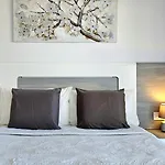 Paulmarie Family Ocean&mountain View Apartamento