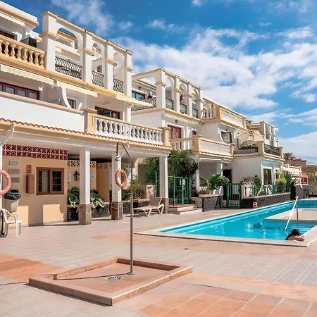 Family Apartment Ocean & Mountain Views & Heated Pool Costa Adeje (Tenerife)