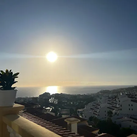 Family Apartment Ocean & Mountain Views & Heated Pool * Costa Adeje (Tenerife)